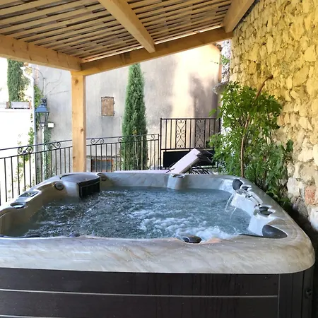 L'oustau De La Font Hotel Reilhanette
